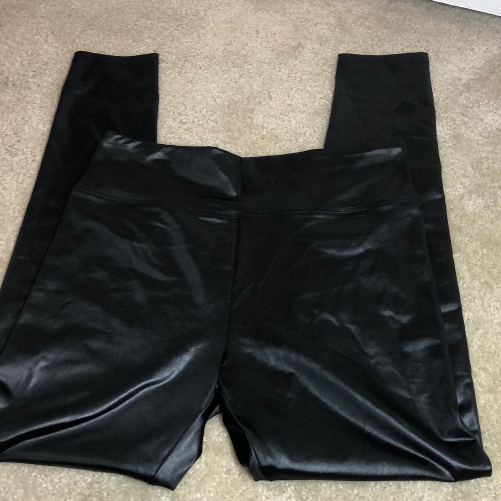 Faux leather leggings